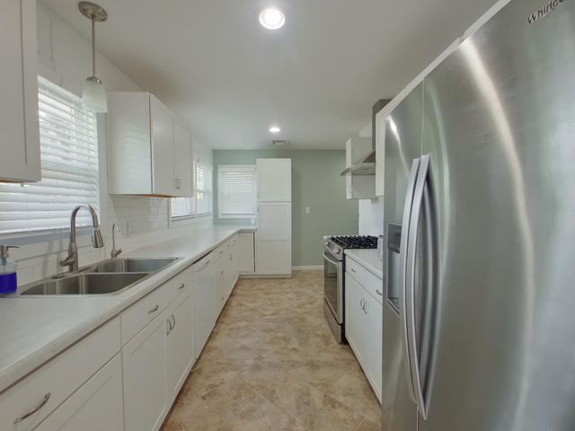 2219 W 24th St. N., Wichita, KS 67204