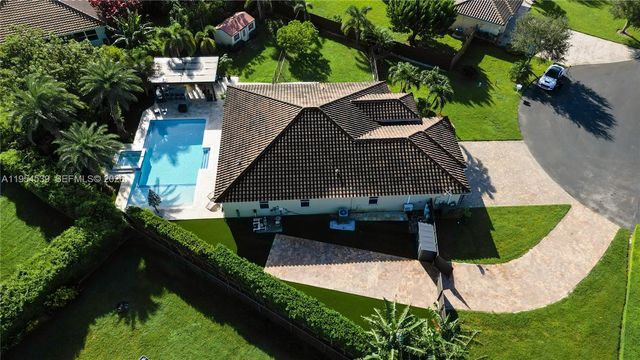 2133 NW 14th Place, Homestead, FL 33030