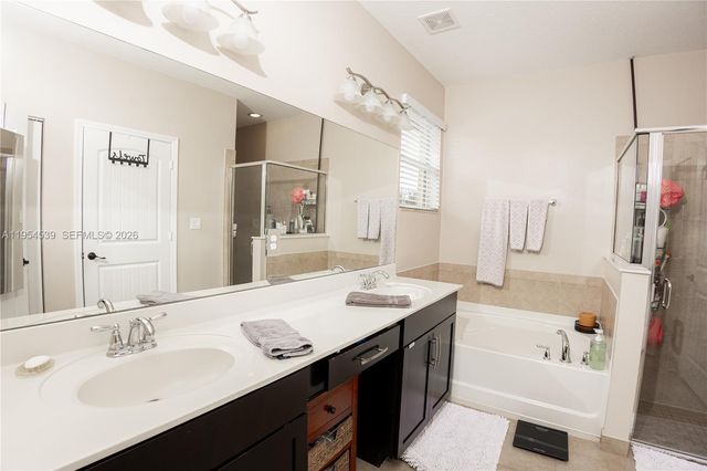 2133 NW 14th Place, Homestead, FL 33030