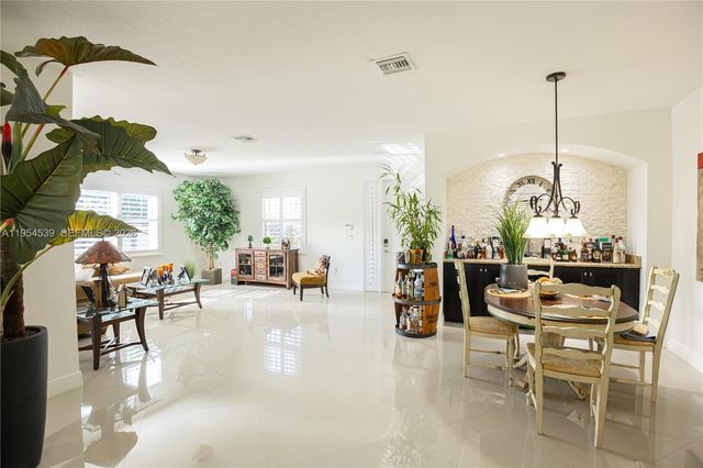 2133 NW 14th Place, Homestead, FL 33030