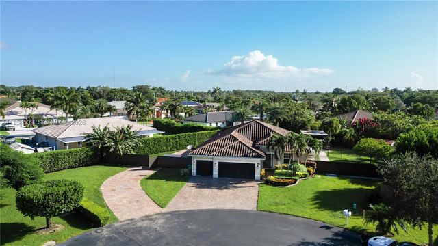 2133 NW 14th Place, Homestead, FL 33030