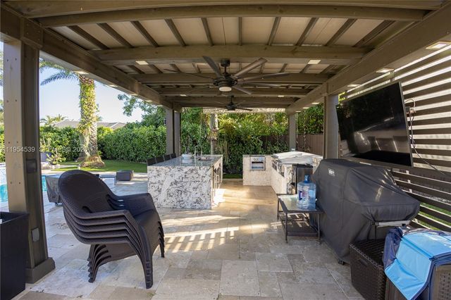 2133 NW 14th Place, Homestead, FL 33030