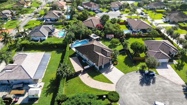 2133 NW 14th Place, Homestead, FL 33030