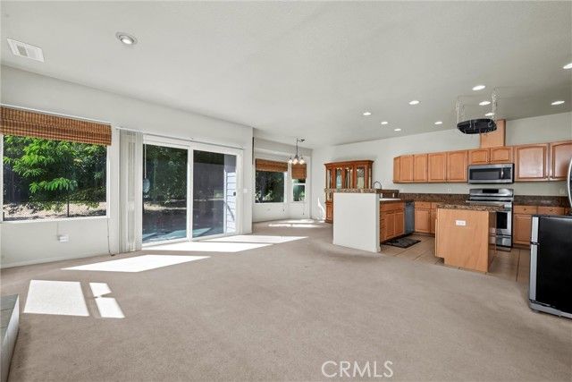 18121 Spyglass Road, Hidden Valley Lake, CA 95467