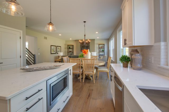 10565 Pierport Drive, Portage City, MI 49024