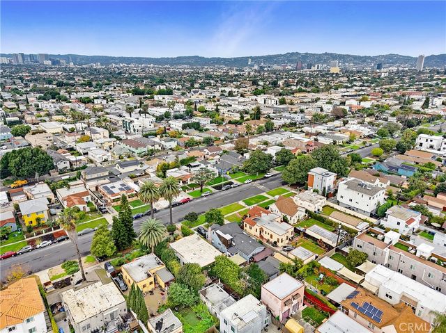 2428 S Dunsmuir, Los Angeles, CA 90016