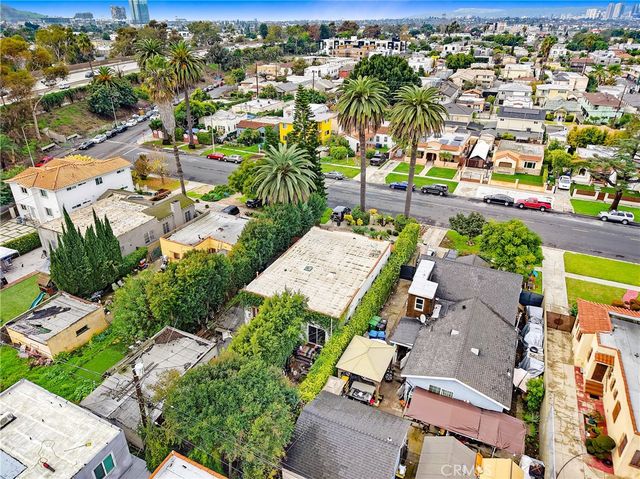 2428 S Dunsmuir, Los Angeles, CA 90016
