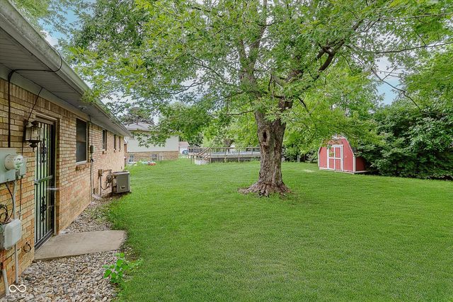 5 Whitewood Court, Beech Grove, IN 46107