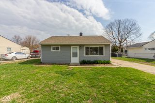 380 Parkway Street, Whiteland, IN 46184