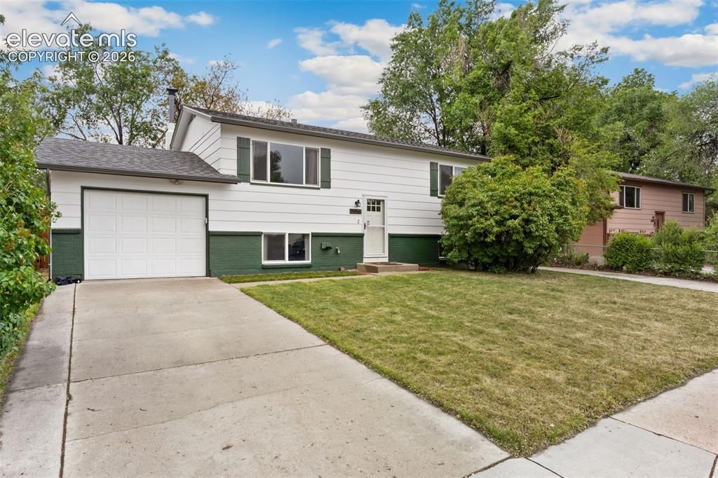 1556 Willshire Drive, Colorado Springs, CO 80906