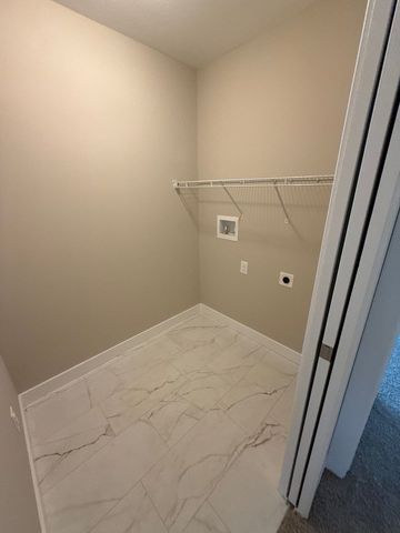 1411 Warwick Drive, Savoy, IL 61874