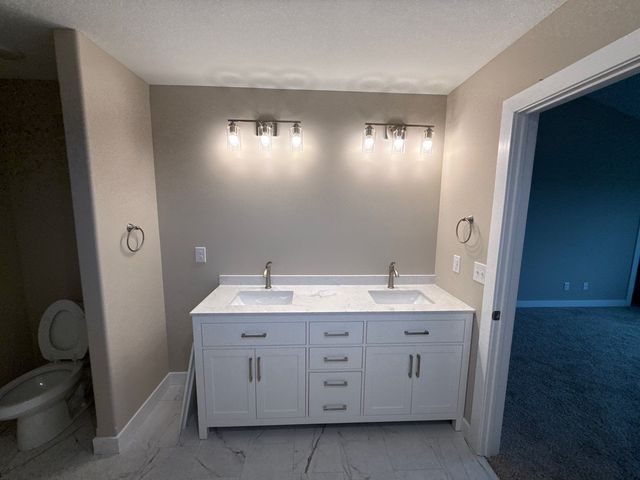 1411 Warwick Drive, Savoy, IL 61874