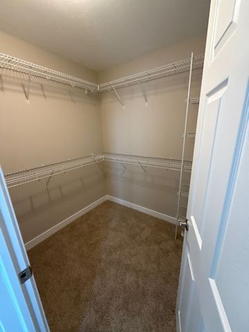 1411 Warwick Drive, Savoy, IL 61874