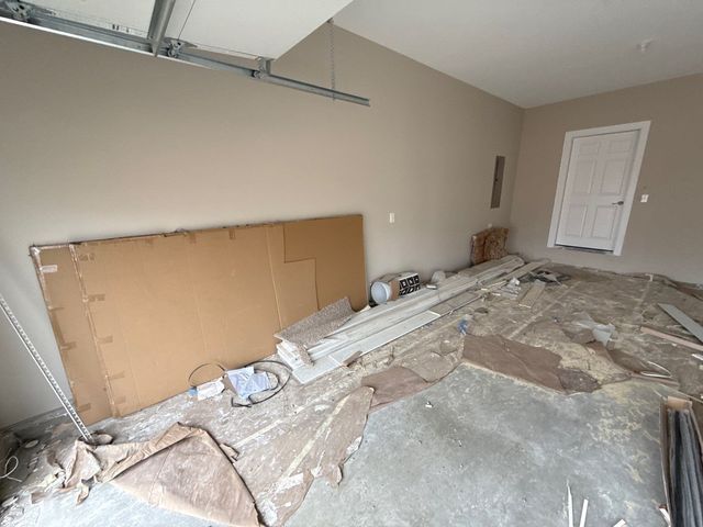 1411 Warwick Drive, Savoy, IL 61874