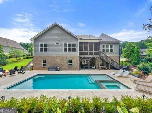 731 Creekside Bend, Alpharetta, GA 30004
