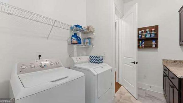 731 Creekside Bend, Alpharetta, GA 30004