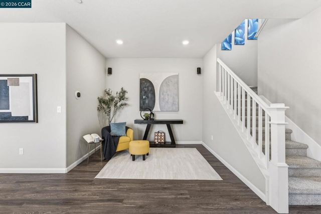 24552 Autumn Mist Way, Hayward, CA 94544