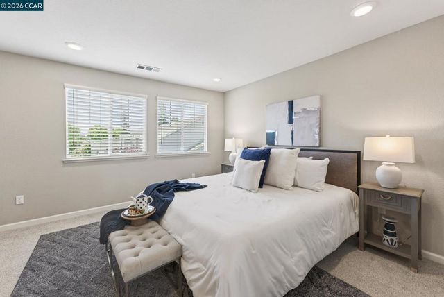 24552 Autumn Mist Way, Hayward, CA 94544