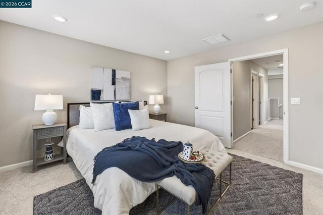 24552 Autumn Mist Way, Hayward, CA 94544