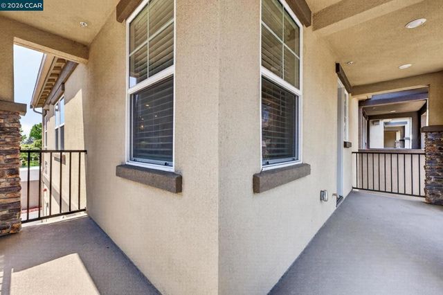 24552 Autumn Mist Way, Hayward, CA 94544