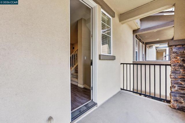 24552 Autumn Mist Way, Hayward, CA 94544