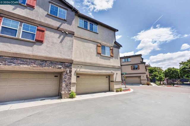 24552 Autumn Mist Way, Hayward, CA 94544