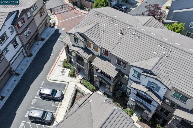 24552 Autumn Mist Way, Hayward, CA 94544