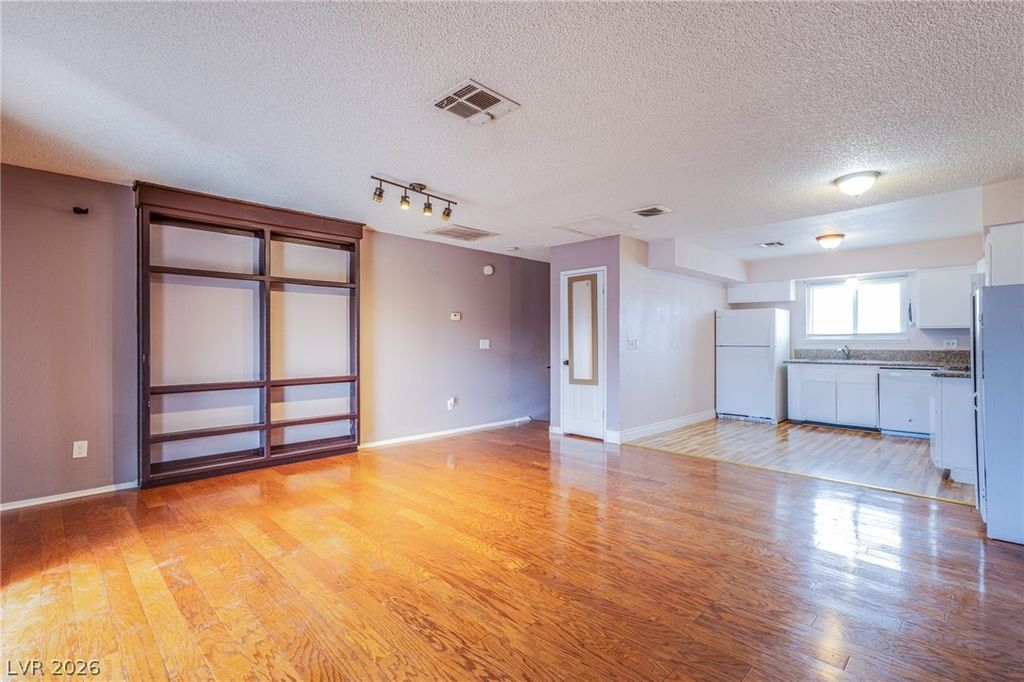 3411 Civic Center Drive A, North Las Vegas, NV 89030 — photo 5