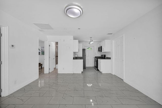 2933 NE 12th Terrace, Pompano Beach, FL 33064