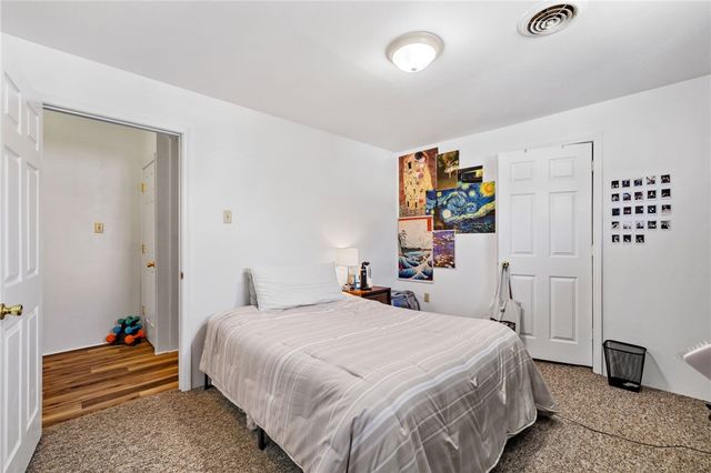 80 S 12th St, South Side, PA 15203