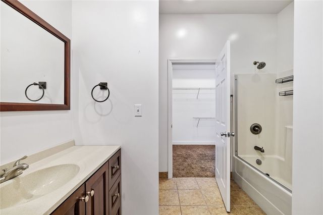 80 S 12th St, South Side, PA 15203