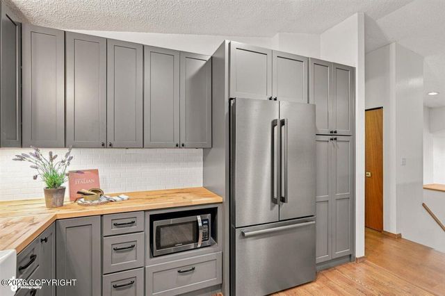 19430 Citation Road, Eagle River, AK 99577