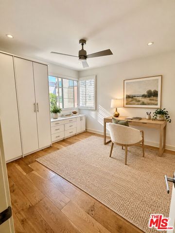 5849 S Sparrow Court, Los Angeles, CA 90094