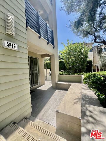 5849 S Sparrow Court, Los Angeles, CA 90094