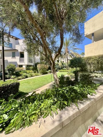 5849 S Sparrow Court, Los Angeles, CA 90094