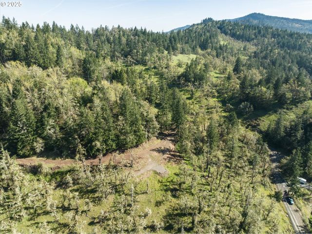 Oakshire Dr 11, Springfield, OR 97478