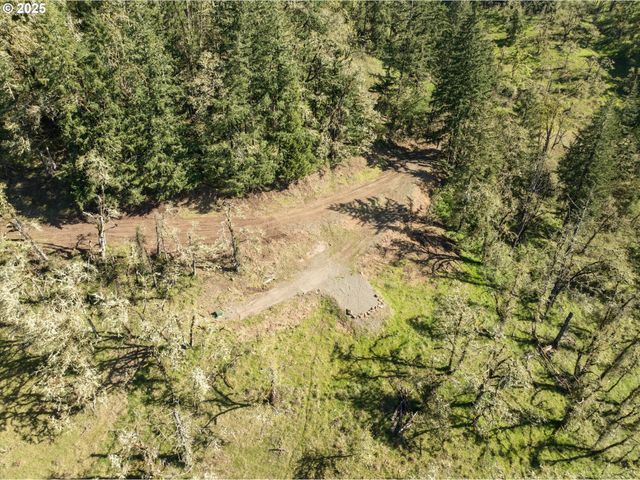 Oakshire Dr 11, Springfield, OR 97478