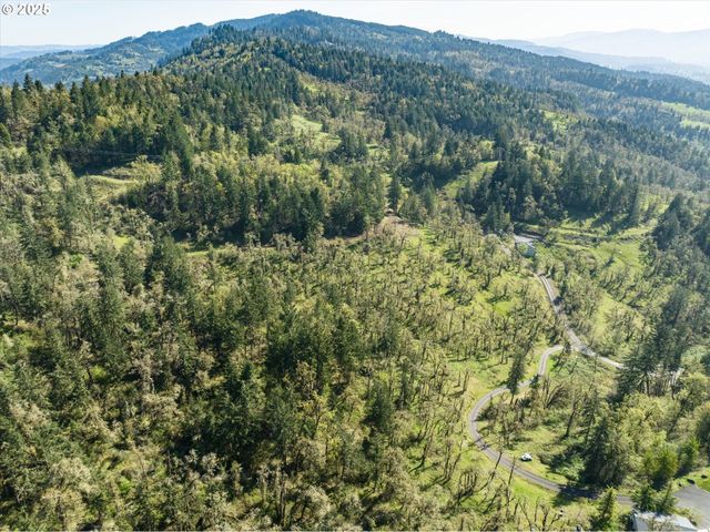 Oakshire Dr 11, Springfield, OR 97478