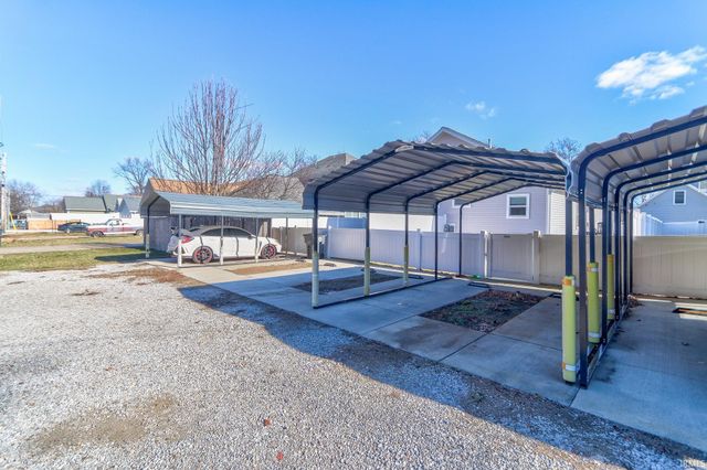 1223-1225 Culver Drive, Evansville, IN 47713