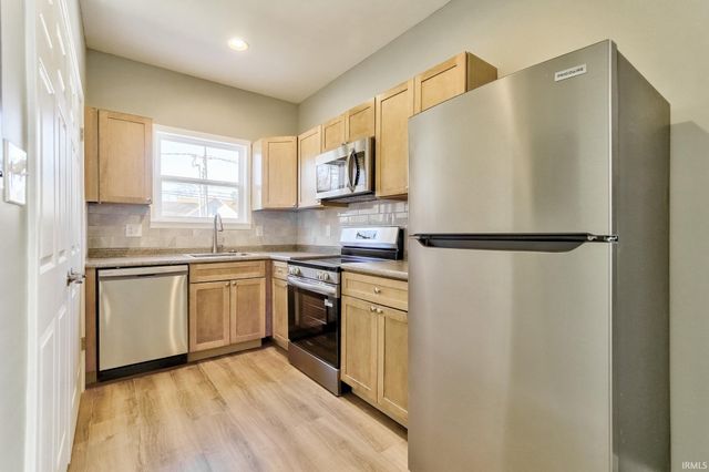 1223-1225 Culver Drive, Evansville, IN 47713