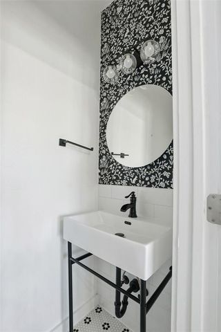 1612 N Ellison Avenue, Oklahoma City, OK 73106