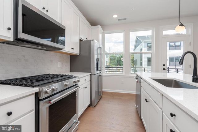 1210 PARKER BLVD, Princeton Junction, NJ 08550