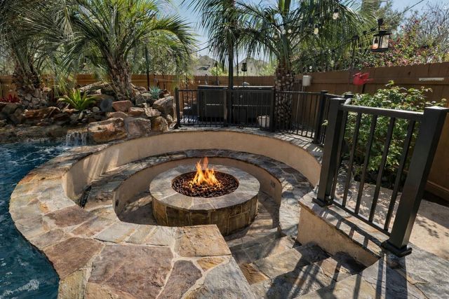 988 Carriage Loop LOOP, New Braunfels, TX 78132