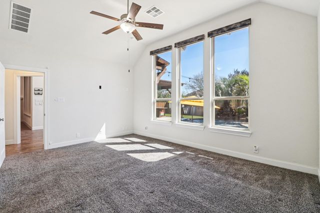988 Carriage Loop LOOP, New Braunfels, TX 78132