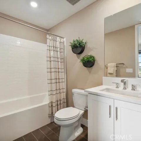 24313 Camino Oceano, Valencia, CA 91354