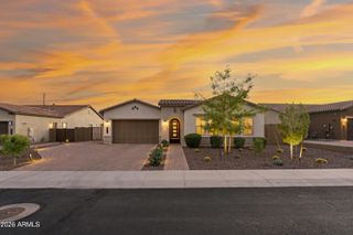 2015 E VILLA LINDA Drive, Phoenix, AZ 85024