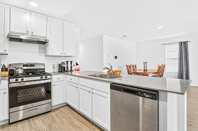 2754 Winterfell St, Corpus Christi, TX 78415