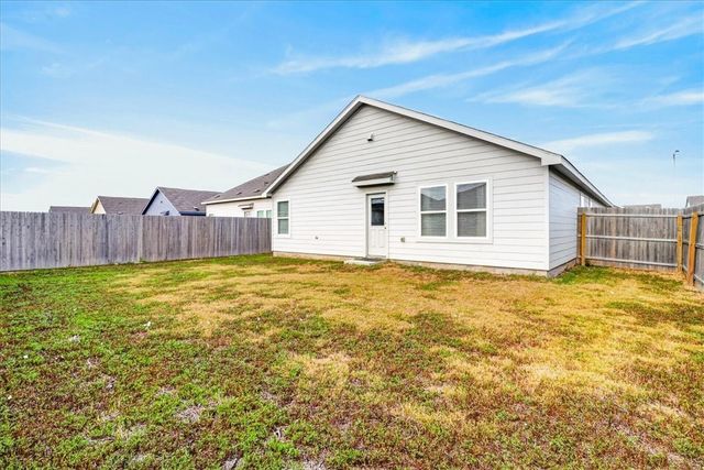 2754 Winterfell St, Corpus Christi, TX 78415