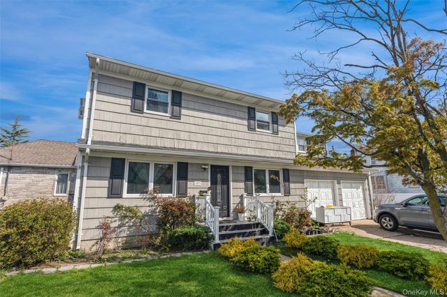 1003 Washington Street, Baldwin Harbor, NY 11510