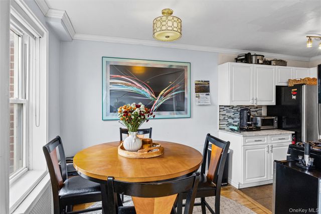 1 E Broadway 3D, Long Beach, NY 11561